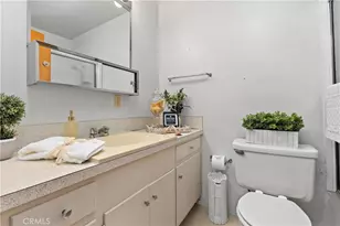 127 Brandenburg Ln, Fallbrook, CA 92028 - Photo 18