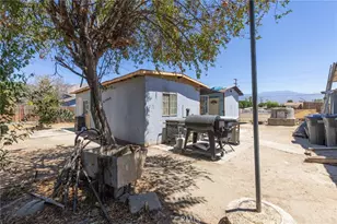 375 E 2nd, San Jacinto, CA 92583 - Photo 10