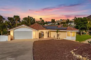 22032 W San Joaquin Dr, Canyon Lake, CA 92587 - Photo 1