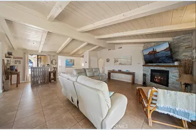 22032 W San Joaquin Drive, Canyon Lake, CA 92587 - Photo 10