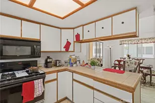 3918 W 118th, Hawthorne, CA 90250 - Photo 8