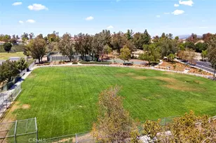 42276 Camino Merano, Temecula, CA 92592 - Photo 46