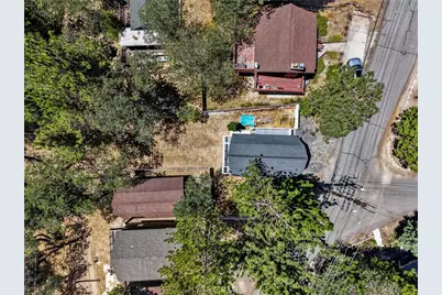 33007 Lone Pine, Running Springs, CA 92382 - Photo 24
