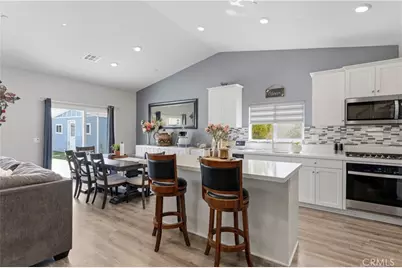 28414 Cats Claw Dr, Winchester, CA 92596 - Photo 8