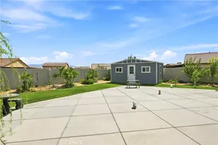 28414 Cats Claw Dr, Winchester, CA 92596 - Photo 30