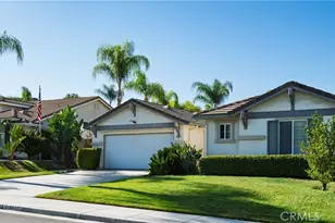 31681 Flowering Plum Ct, Winchester, CA 92596 - Photo 8