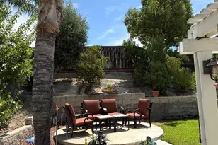 31681 Flowering Plum Ct, Winchester, CA 92596 - Photo 6