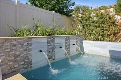 32049 Rambling Court, Winchester, CA 92596 - Photo 2