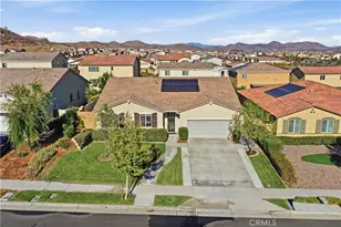 32049 Rambling Ct, Winchester, CA 92596 - Photo 1