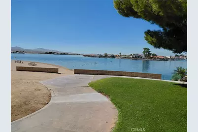 27160 Vista #36, Helendale, CA 92342 - Photo 10