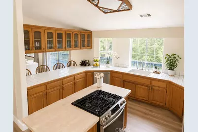 24645 Bernard, Crestline, CA 92325 - Photo 4