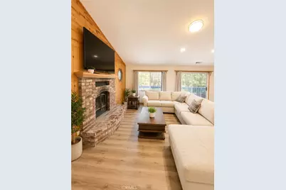 24645 Bernard, Crestline, CA 92325 - Photo 2