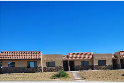 27160 Vista #38, Helendale, CA 92342 - Photo 2