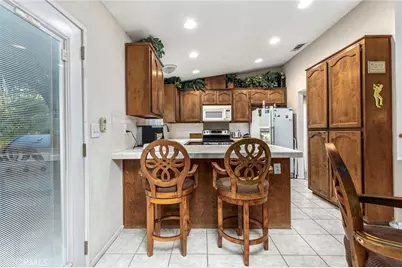 23874 Canyon Lake, Canyon Lake, CA 92587 - Photo 8