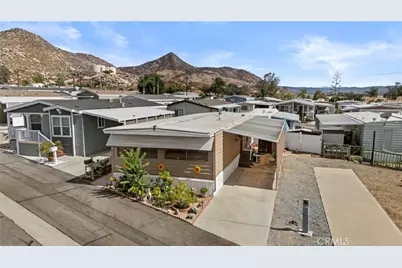 1700 S State Street #6, Hemet, CA 92543 - Photo 20
