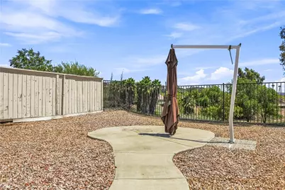 40106 Colony Drive, Murrieta, CA 92562 - Photo 48