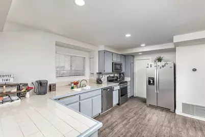 754 De La Luz, Perris, CA 92571 - Photo 8