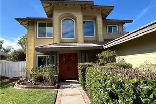 42079 Humber Dr, Temecula, CA 92591 - Photo 2