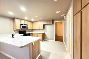 26601 Amhurst Ct, Menifee, CA 92586 - Photo 8