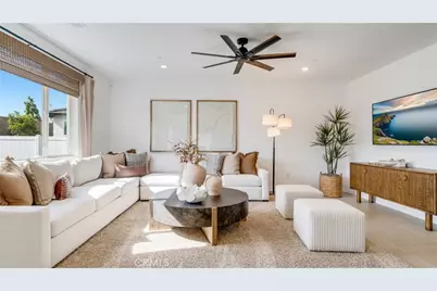 303 Grand Sky Lane, Perris, CA 92570 - Photo 6