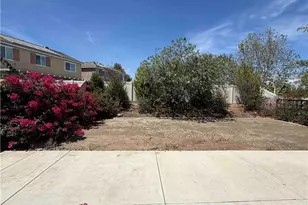 24598 Comanche Creek, Menifee, CA 92584 - Photo 30