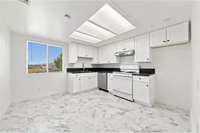 16450 Lariat, Victorville, CA 92395 - Photo 18