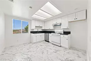 16450 Lariat, Victorville, CA 92395 - Photo 18