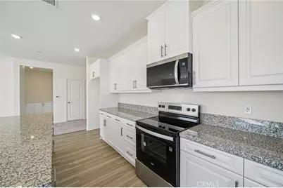 28256 Delphinus Dr Drive, Menifee, CA 92586 - Photo 14