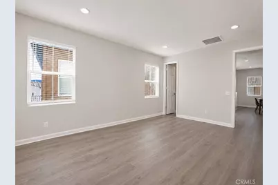 26264 Jasmiine Avenue, Murrieta, CA 92563 - Photo 8