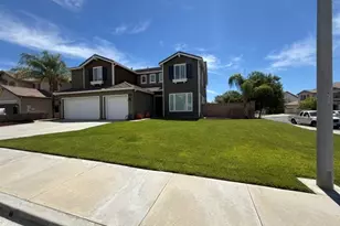 42542 Vancouver, Murrieta, CA 92562 - Photo 2