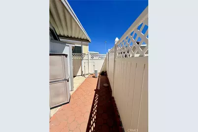 1295 S Cawston Avenue #327, Hemet, CA 92545 - Photo 12