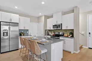 36599 Frangipani Dr, Winchester, CA 92596 - Photo 2