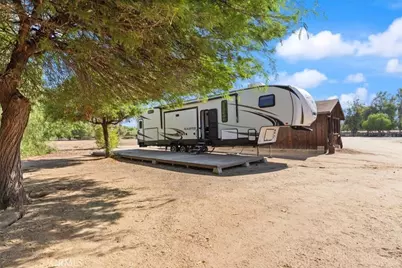 25210 California, Hemet, CA 92545 - Photo 38