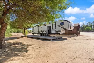 25210 California, Hemet, CA 92545 - Photo 38