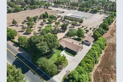 25210 California, Hemet, CA 92545 - Photo 58