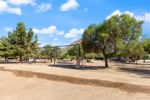 25210 California, Hemet, CA 92545 - Photo 40