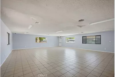 1097 State, Hemet, CA 92543 - Photo 26