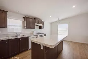 1097 N State St, Hemet, CA 92543 - Photo 10