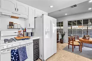 1072 Peaceful, Corona, CA 92878 - Photo 6
