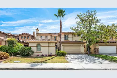 19 Plaza Lucerna, Lake Elsinore, CA 92532 - Photo 2