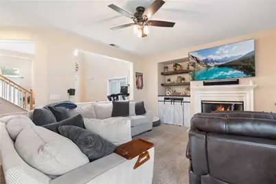 33611 Delphinium Lane, Murrieta, CA 92563 - Photo 8