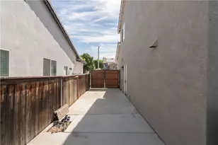 33611 Delphinium Ln, Murrieta, CA 92563 - Photo 36