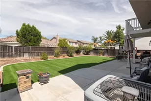 33611 Delphinium Ln, Murrieta, CA 92563 - Photo 26