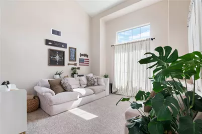 33611 Delphinium Lane, Murrieta, CA 92563 - Photo 4