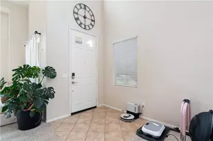 33611 Delphinium Ln, Murrieta, CA 92563 - Photo 2