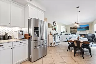 33611 Delphinium Ln, Murrieta, CA 92563 - Photo 14