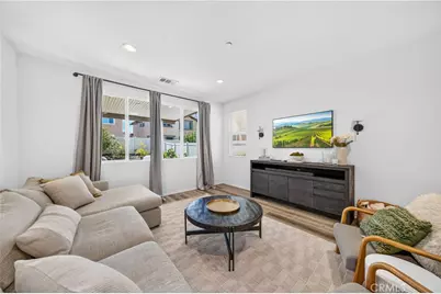 38481 Rosegate Place, Murrieta, CA 92563 - Photo 12