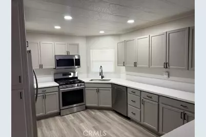 25007 Howard Drive, Hemet, CA 92544 - Photo 2