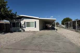 25007 Howard Dr, Hemet, CA 92544 - Photo 16