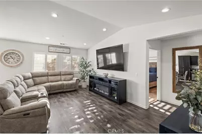 29421 Hazel, Lake Elsinore, CA 92530 - Photo 10